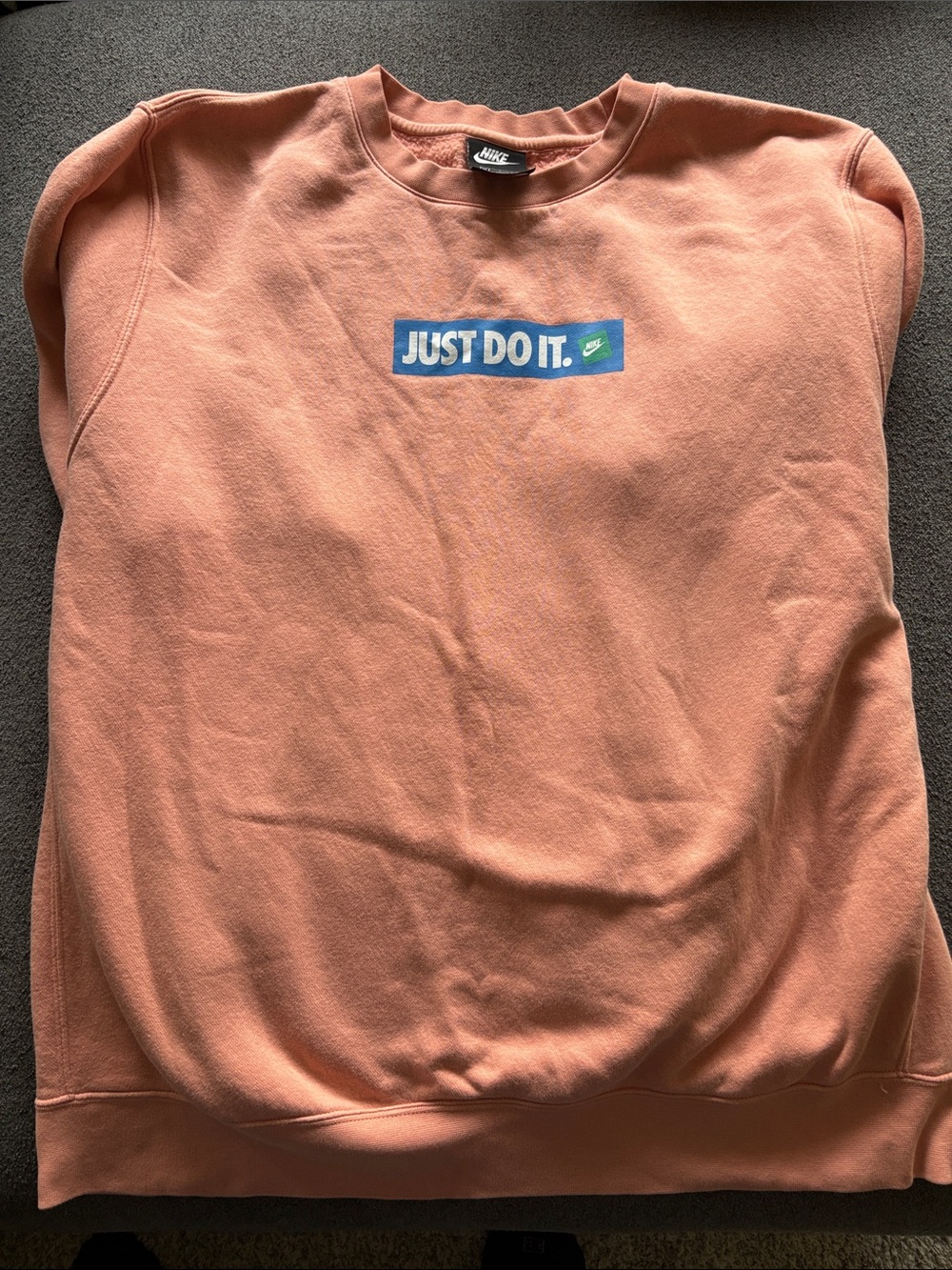 Nike Peach Crewneck Sweatshirt with Blue 'Just Do It.' Graphic